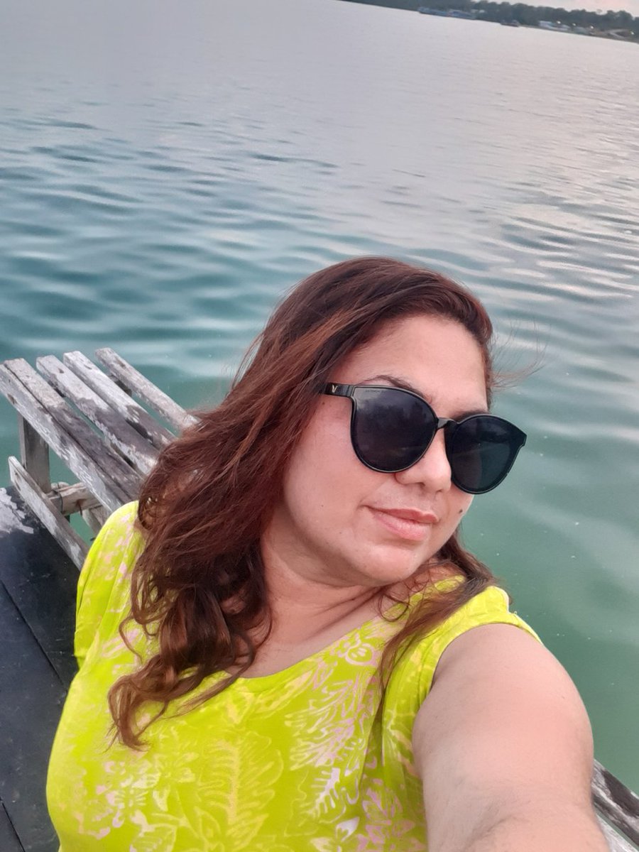 dessyborlak's tweet photo. 010120😘😘 https://t.co/YwEVUcLMdL