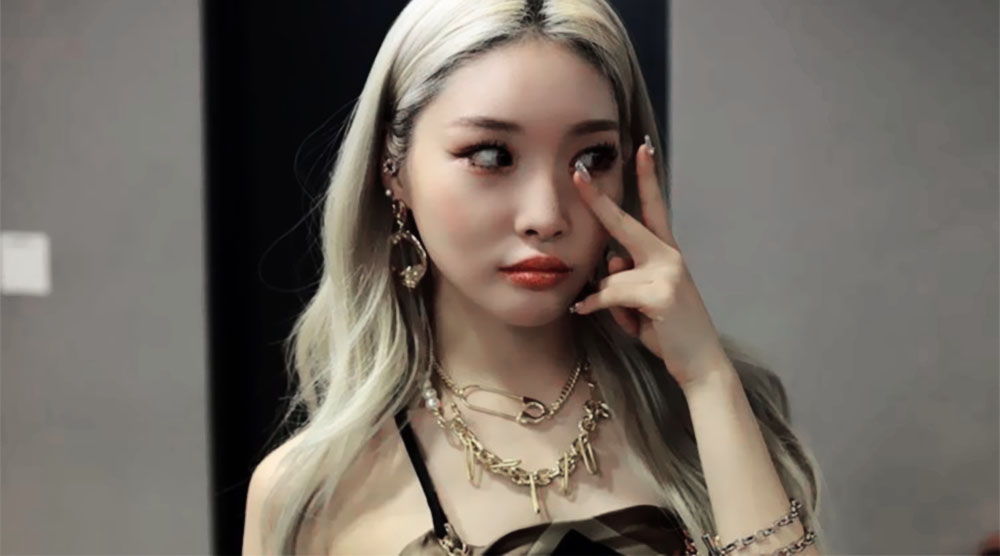 bowscraft's tweet photo. I'm screaming #BPINYOURAREA porque las niñas han vuelto con su #KTLCOMEBACK. La canción es perfecta, el concepto te mata y los visuales te enamoran. I'm so whipped ¡Felicidades! https://t.co/4nM0DHZcGt