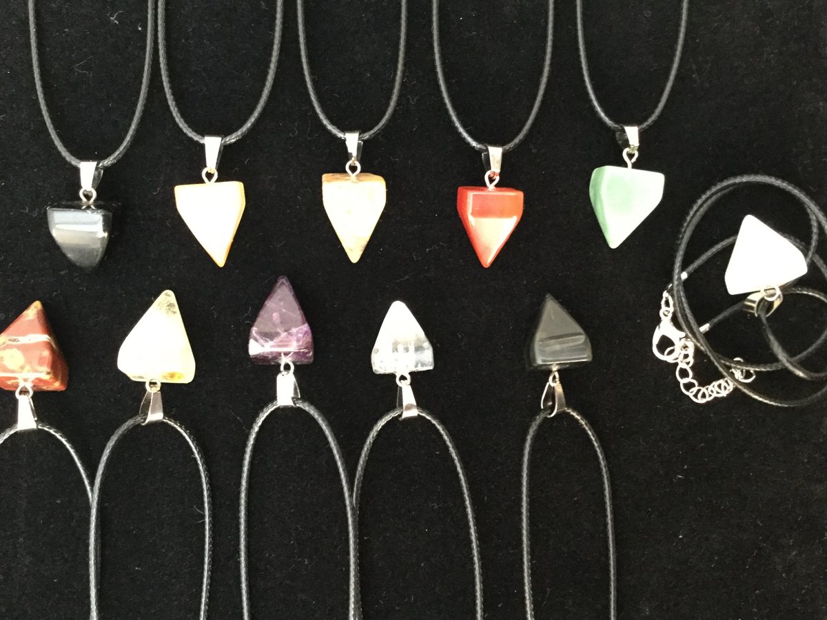 StHelensCrystal's tweet photo. new items in our #etsy shop: Crystal Charm Jewellery, Crystal Pyramid, Natural Gemstone Pendant Healing Necklace by St Helens Crystals https://t.co/Ck0D8D7Dqo #jewellery #necklace #women #gemstonependant #crystalpendant #crystalpyramid #pyramid https://t.co/ZUuFhYtjcQ