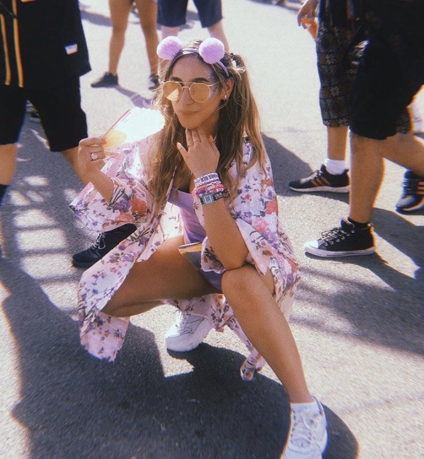 maiielis's tweet photo. Can’t believe I’ve been doing this for 5 years now. Playin dress up will forever be my fave: Here are a few of the cutest from 2019. 😋 ULTRA, EDC, HARD, and ESCAPE 💓 https://t.co/9dBJE1KeBf