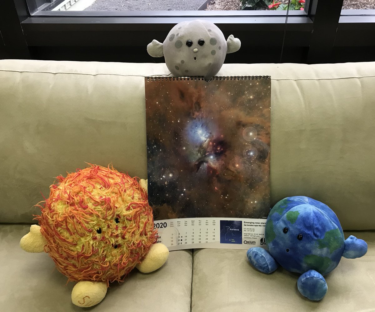 CFHTelescope's tweet photo. If you don't have a calendar for 2020 yet, the stuffed planets suggest the CFHT 2020 calendar. It is full of their favorite views in the universe! Check out the CFHT website or stop by the CFHT office in Waimea for your own copy! 

https://t.co/zGKKQ4sKWs

#2020Calendars https://t.co/GduHgGeNV2
