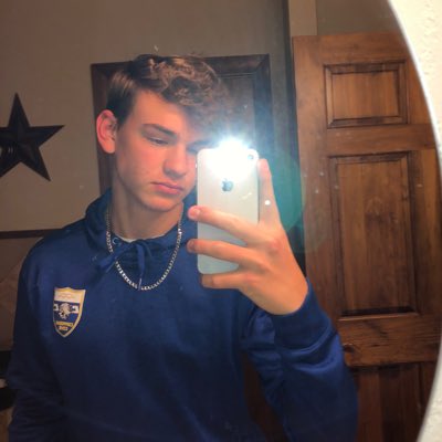 camryan_9's tweet photo. #NewProfilePic https://t.co/QynA1naLyn