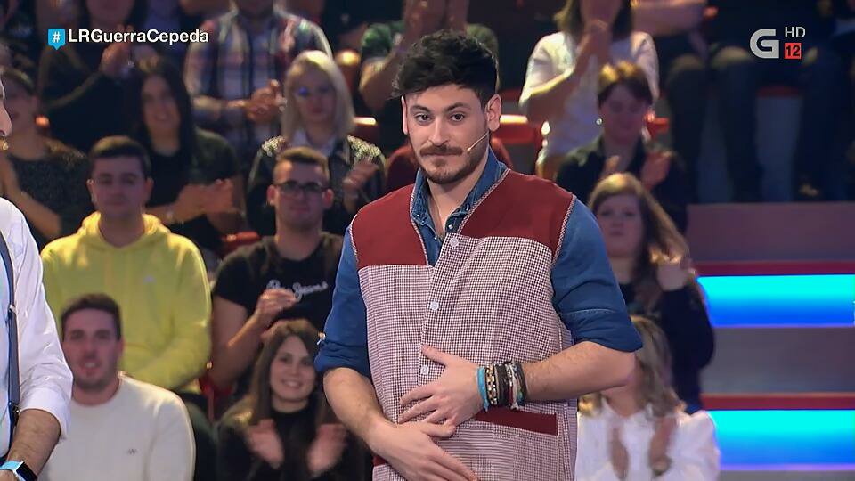 CFLuisCepedaOU's tweet photo. O mellor que veredes hoxe 😂 #LRGuerraCepeda https://t.co/Q1BKkO8pwf