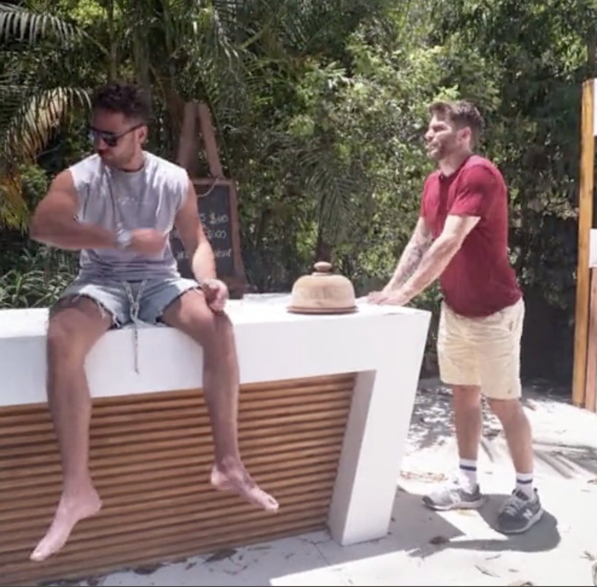 CelebWanker's tweet photo. The #LoveIsland spoof was definitely my favourite #ExtraFactor scene this year. #CelebWankerHottestMomentsOf2019 https://t.co/Rc7dL1hZX4
