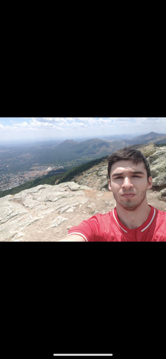 juanjo_juanji's tweet photo. Mi amigo @PabloRedero dice que si llegamos a 5000 rt se rapa la cabeza, el siempre se mete con los calvos, hagámosle sentir como uno, ayudar a conseguirlo es una buena causa y gratis!!!! https://t.co/YxtmPqDuyP