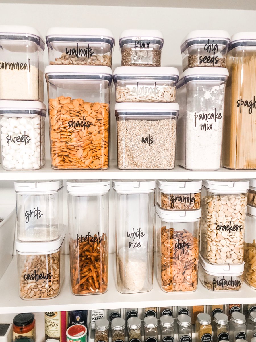 If you need me, I’ll be over here Marie Kondoing myself into 2020. ✨⁣
#myorganizedlife #pantrydesign #organizedhome #mariekondo #kitchenpantry #homesweethome #farmhousekitchen #instakitchen #thehomeedit #pantry #pantrygoals #pantryorganization #homeorganization #diyorganization