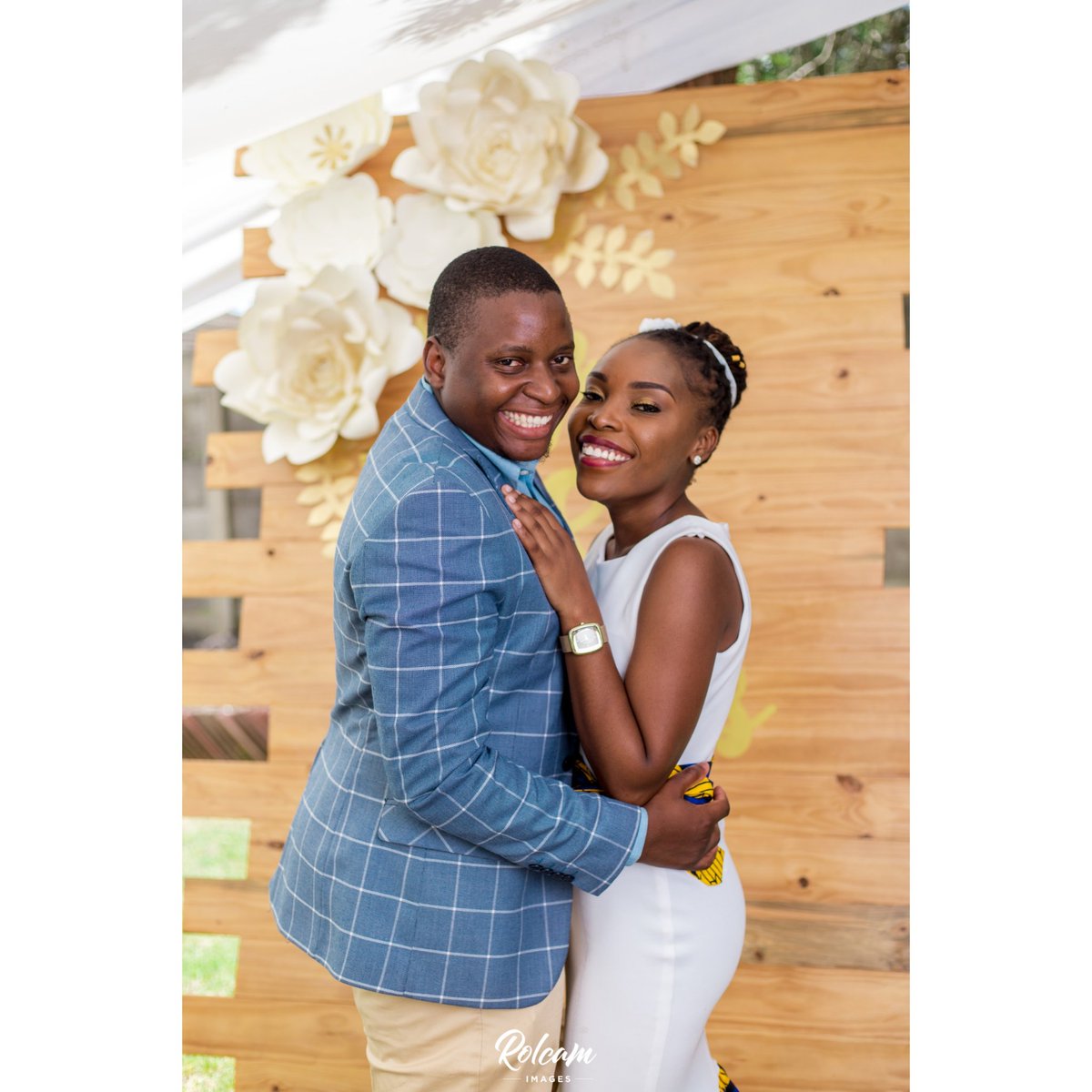 RolcamImages's tweet photo. "The day he decided to honor my parents"
Shez &amp; Mati

#zimweddings #hararewedding #hararephotographer #roorashoot #lobolashoot #traditionalwedding #culturewedding #rolcamimages #rolcammedia #rolcam #zimphotography #zimphotographer #lobolashoot #africanattire #canon #godox #nikon https://t.co/jH83hqluEZ