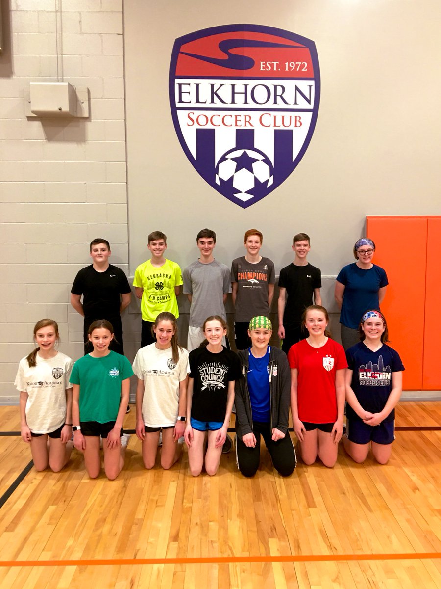 CoachRingblom's tweet photo. Winter Strength &amp; Agility Camp 13-15 Year Olds...this group is super competitive and they push each other to get better every day! @ElkhornSoccer 🏃🏼‍♀️💪🏼🏃🏻‍♂️👏🏼☺️ #ProudtobeESC https://t.co/vp1dqQrCPk