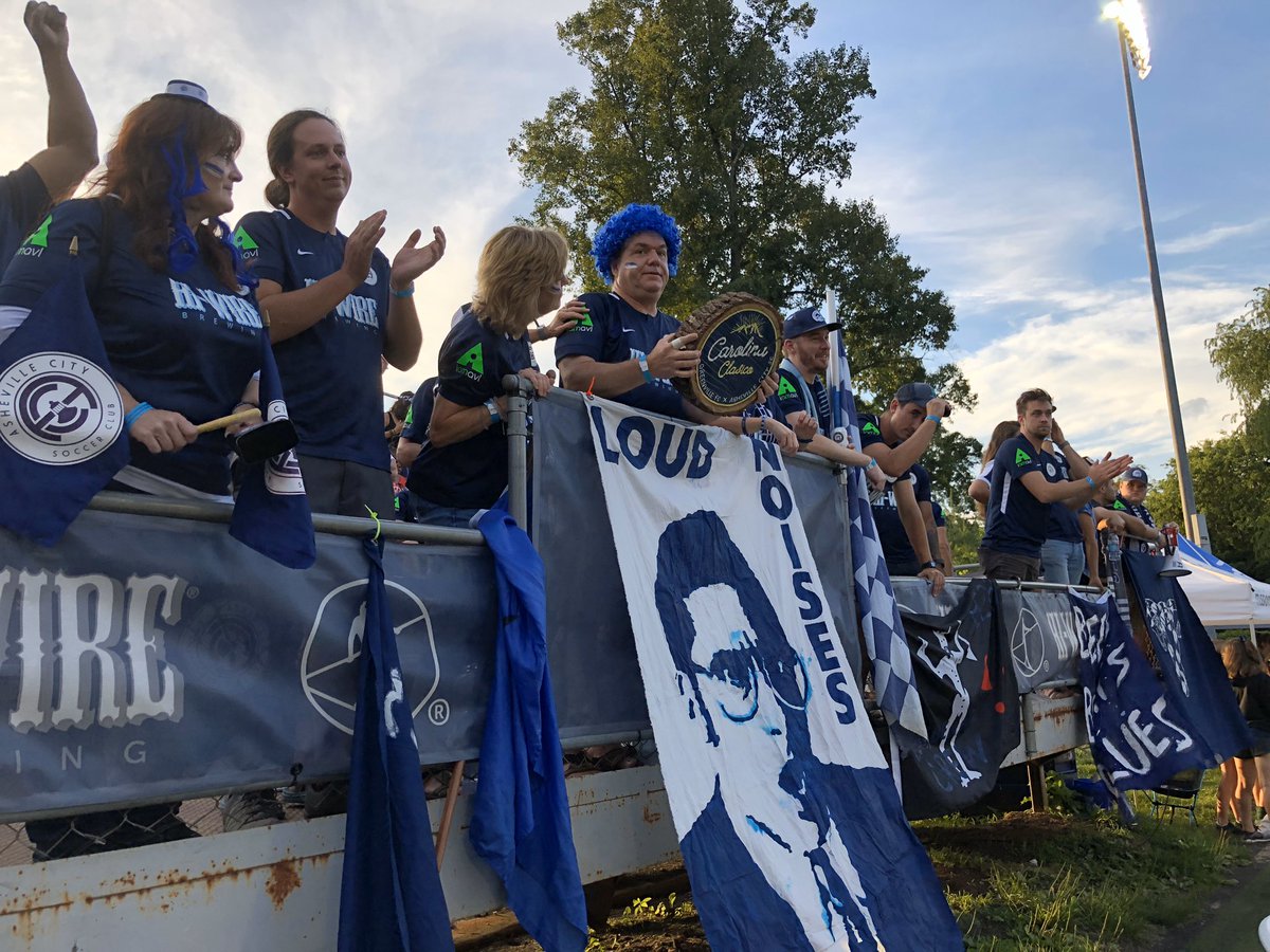 South Slope Blues (@southslopeblues) on Twitter photo Join us TOMORROW at <a href="/OldePub/">Olde London Road Pub</a> at 7pm for the South Slope Blues Social Hour.
We’ll be there discussing the upcoming season and ways YOU can get involved with our community efforts and our gameday experience! Join us TOMORROW at <a href="/OldePub/">Olde London Road Pub</a> at 7pm for the South Slope Blues Social Hour.
We’ll be there discussing the upcoming season and ways YOU can get involved with our community efforts and our gameday experience!