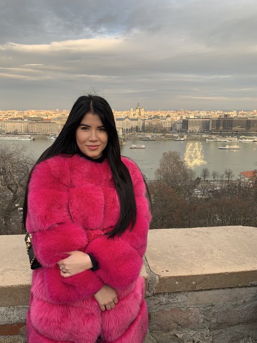 Beautiful day in Budapest https://t.co/KGfg2RSkGN<a href="/tag/selfie"class="tags"><span>#selfie</span></a>