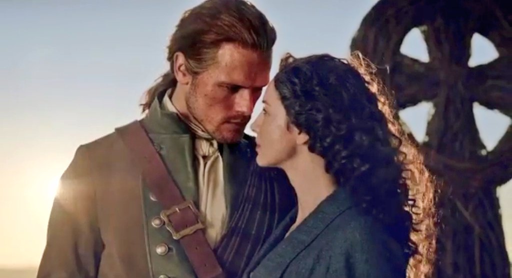 gilliesbalfe's tweet photo. OMG THE FRASERS ARE HERE TO SERVE LOOK HOW GORGEOUS THEY ARE!!!!!!!!!! #Outlander https://t.co/n8EIyhGpjG