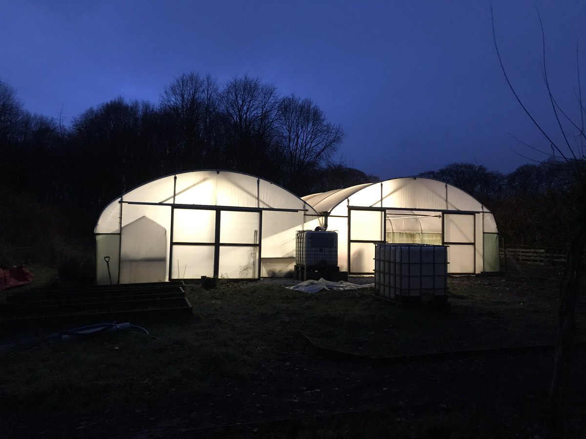 Our delightful poly tunnel soon to be alive with 💚 #incredibleedible #heatonpark