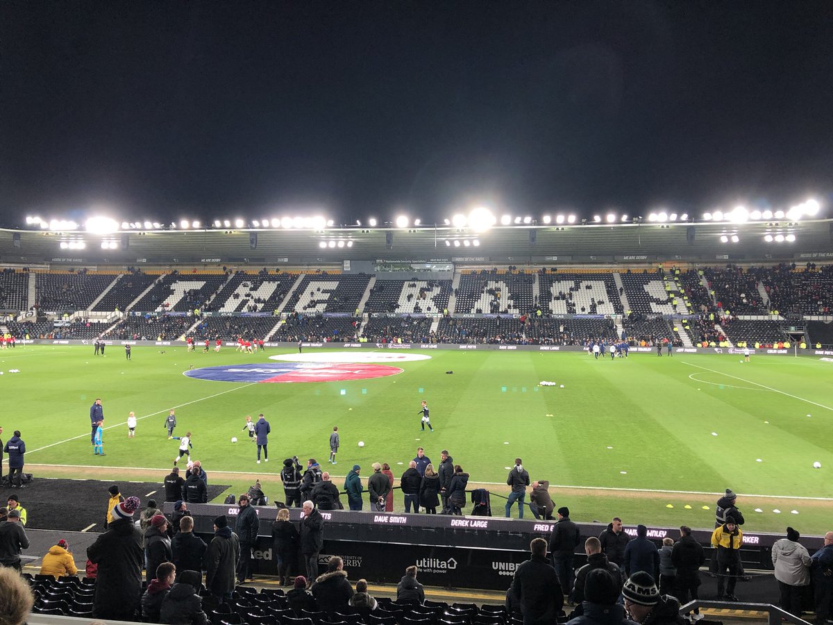 Lots of media interest here at Pride Park tonight. Assume they’re here to see a resurgent #barnsleyfc. Looking forward to reuniting with <a href="/Matt_Bailey1575/">Matt Bailey</a> on commentary duties. <a href="/BarnsleyFC/">Barnsley FC</a>