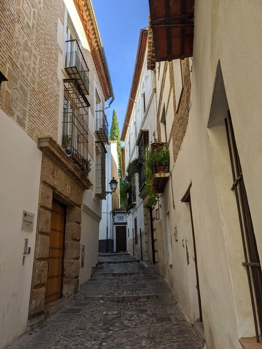 MPG6's tweet photo. 👌🏾Los paseos por Granada siguen siendo inigualables. #Granada #Andalucía https://t.co/4zXc6aV8iH