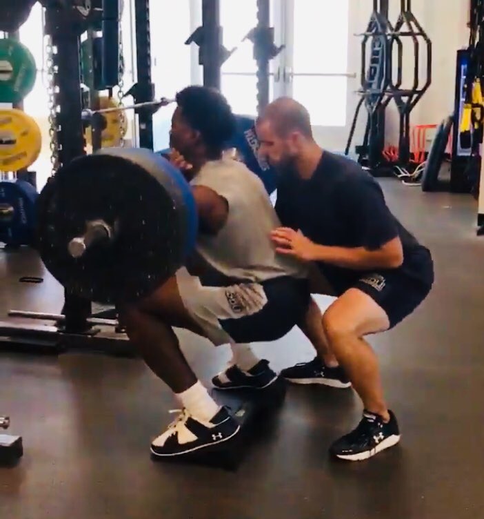 BeEliteDaily's tweet photo. Good article by @CoachAlanBishop about value of Cyclist Squats in your Training Program #squats #training #depth 

https://t.co/69jyULxgWi https://t.co/bORgN5F1Tg