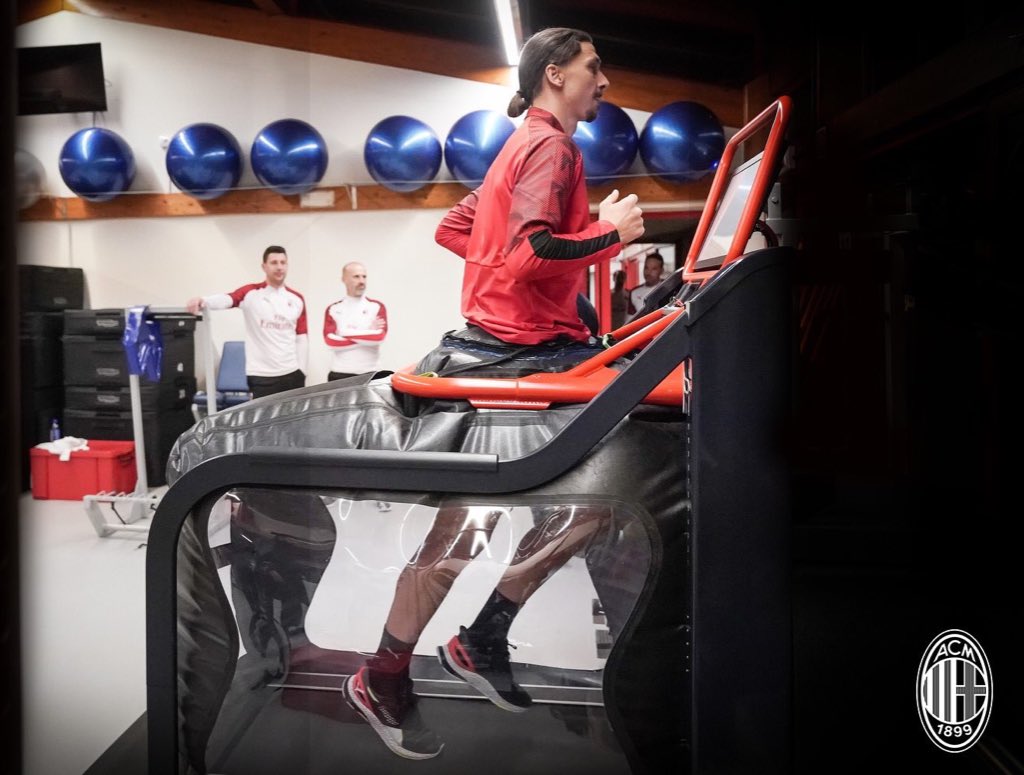 ACM_MH's tweet image. ما الرابط بين الصورتين 🤔