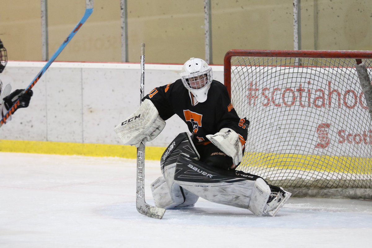 Joshdoherty31's tweet photo. 2 years ago at this time, time flies @KIBIHT #allstar #topgoalie https://t.co/KUN3SBIdMw