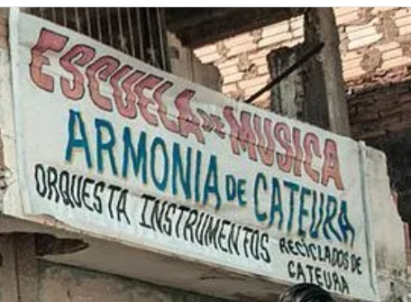 La orquesta de instrumentos reciclados de Cateura (Paraguay) <a href="/OrquestaRecicla/">Orquesta de Instrumentos Reciclados de Cateura</a> en concierto solidario en el <a href="/Teatro_Real/">Teatro Real</a> de #Madrid. ¿Sabes algo sobre el origen de este proyecto solidario? #giracateura <a href="/ecoembes/">Ecoembes</a> <a href="/PodCastizo/">PodCastizo, el podcast de Madrid.</a> <a href="/HOSTALPERSAL/">Hotel Madrid 🏩 Hostal Madrid ⭐️⭐️⭐️⭐️⭐️⭐️⭐️</a> <a href="/hoy_en_madrid/">Qué hacer hoy en Madrid</a>    coopera.blog/2018/01/21/des…