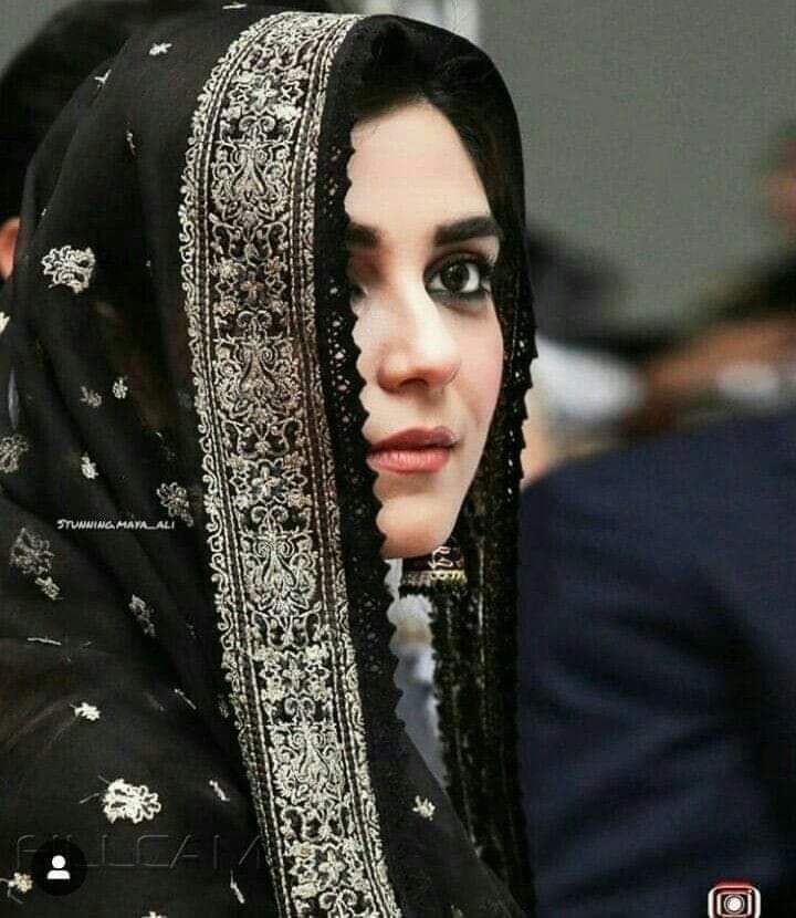 Umer_Hamdard's tweet photo. #سنوں_پیاری

مه درته وي چي سترګي مه توره وه

د خلکو  سترګي  درپسي  شوي  کنه

#زھرا https://t.co/w8MotzK0ha