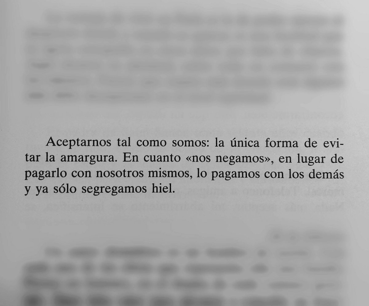 literlandweb1's tweet photo. Aceptarnos tal como somos...
Emil Cioran https://t.co/2B4okvb3iT