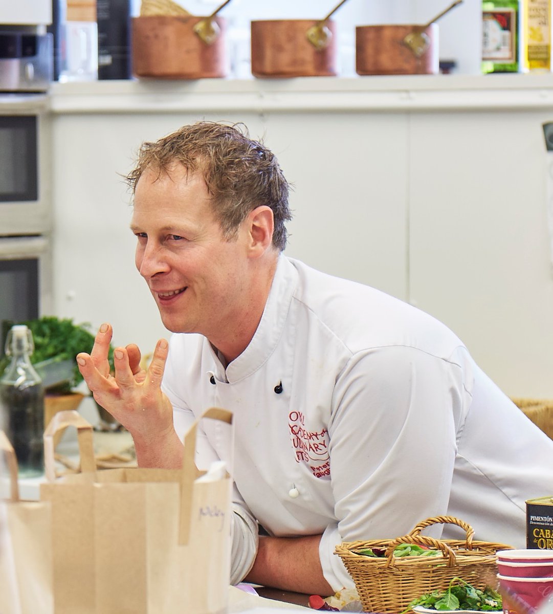 vaughanskitchen's tweet photo. Our next Chef's Table is 10 Jan. An amazing #gourmetexperience - see raw ingredients transformed into delicious 3 course meal right before you. Just £50 inc. drinks.
Menu & booking https://t.co/pPZEhKaxq9
#timeforwiltshire #loveDevizes #localproduce #wiltsfoodie #indian https://t.co/vp7mIQpCsO