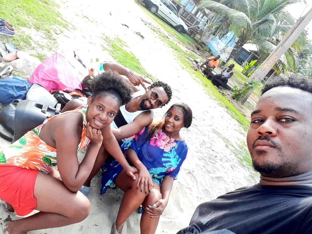 mbevent69's tweet photo. A chacun son hollyday.......
#friendsfoodhollyday
#mbevent69 #ayezdesbonsbossdansvosboulot https://t.co/geQEKQmhMR