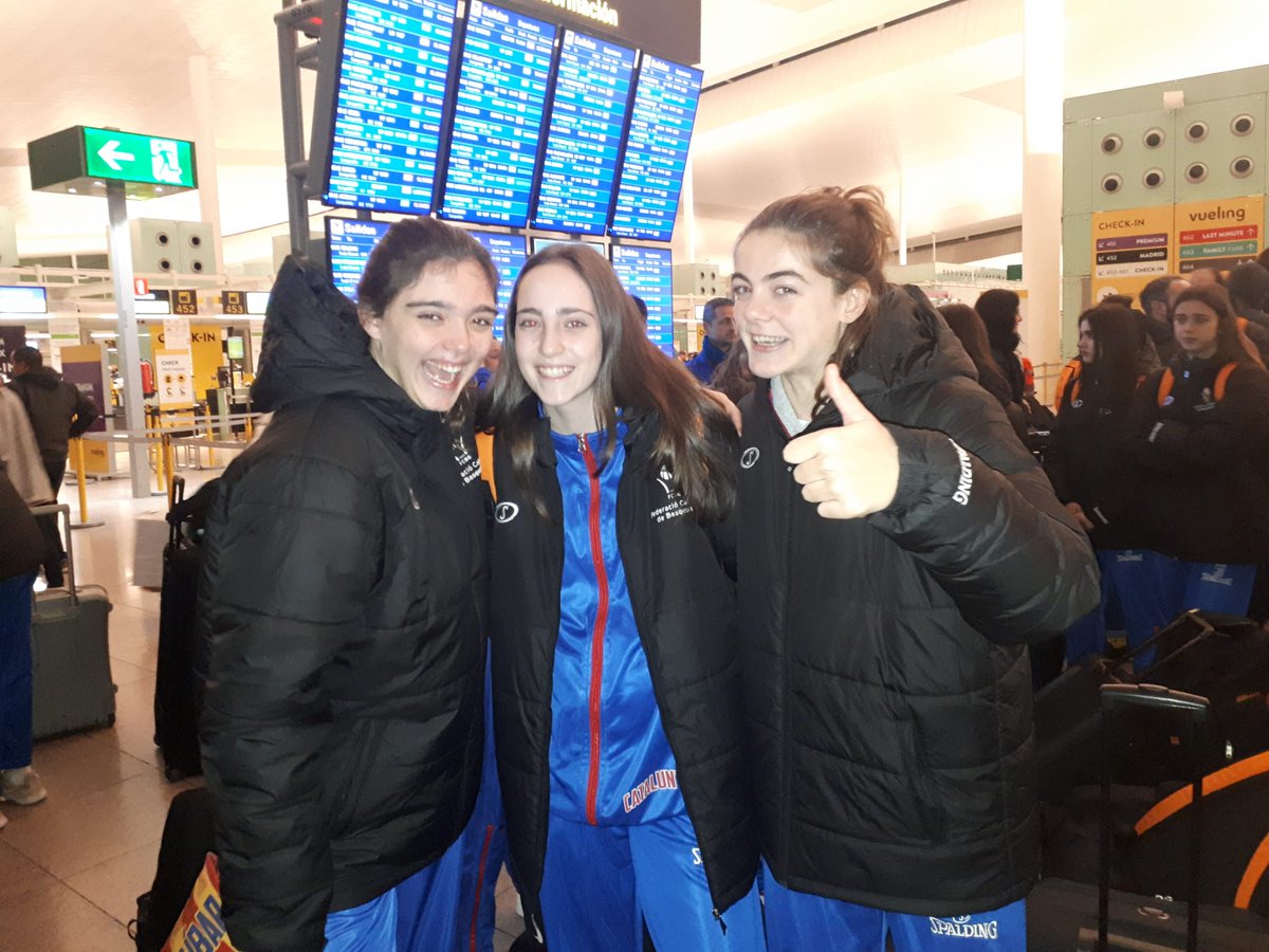 BasketAlmeda's tweet photo. La Carla i la Marina del #C1F i l’Andrea del #IF ja son a Huelva per disputar el Campionat d’Espanya de Seleccions. Molta sort noies! #ADNAlmeda #Catalunya #BàsquetAutèntic https://t.co/VhKgxJ7Z1u
