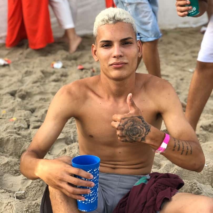 AlvesJhonatan1's tweet photo. Pensa em um mlk bonito ❤🥰🥵😊 https://t.co/BqzT469kEB