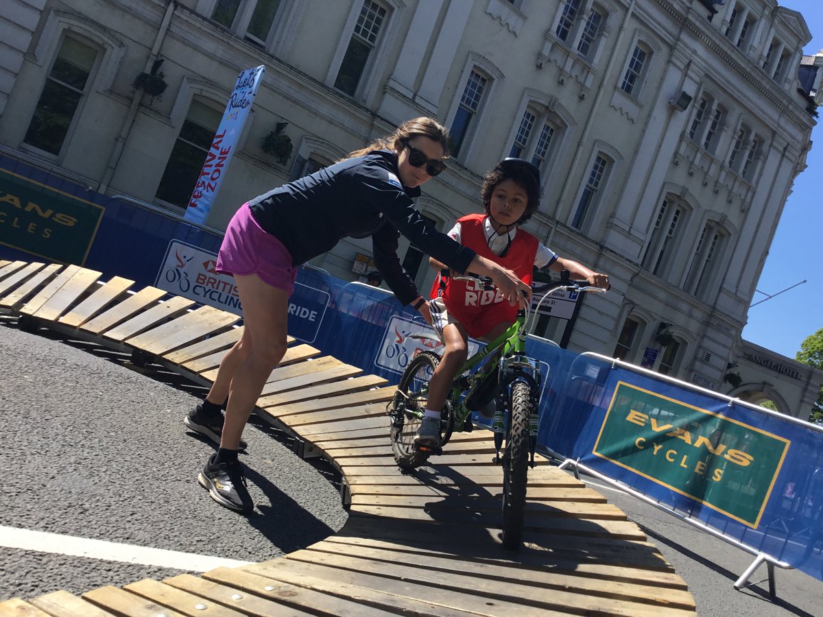 BeicioCymru's tweet photo. If you Volunteer please complete our Welsh Cycling Volunteer equality survey.
https://t.co/448vEZfktZ
#Volunteer
#BehindEveryRace
#PromoteClubs
#GoRideWales https://t.co/fUkUWwxR2t