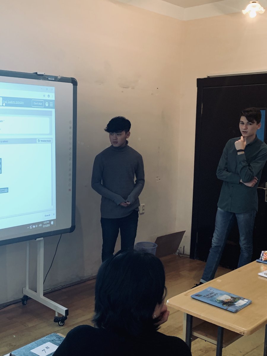 jtn_11's tweet image. Hour Of Code in Azerbaijan &amp;lt;3 
#learningin2020  #codinglife