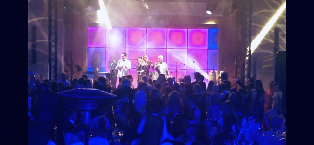 TheCJJohnsonUK's tweet photo. More photos of a special night flooding in! The venue was banging! Thank you again @OOResorts #royalmirage @incognitoartist @geoffsewell #mattrawle. I am a lucky girl.✌️ https://t.co/PIHB8RtlAL