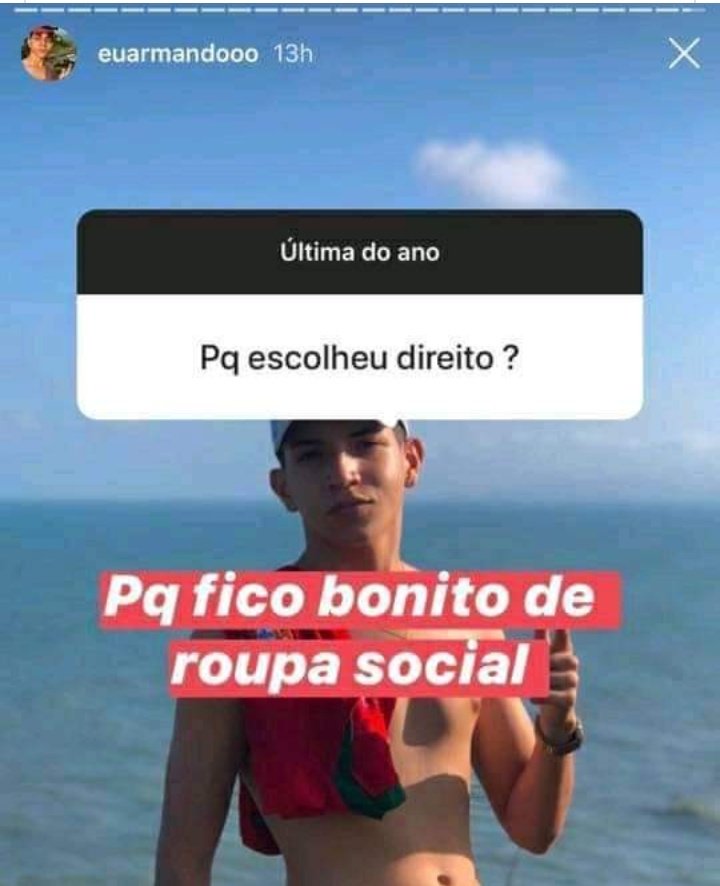 fireflopados's tweet photo. me fez refletir sobre o motivo de eu ter escolhido uma profissão que usa branco todos os dias sendo que eu odeio roupa branca https://t.co/rhZgFyL5nH