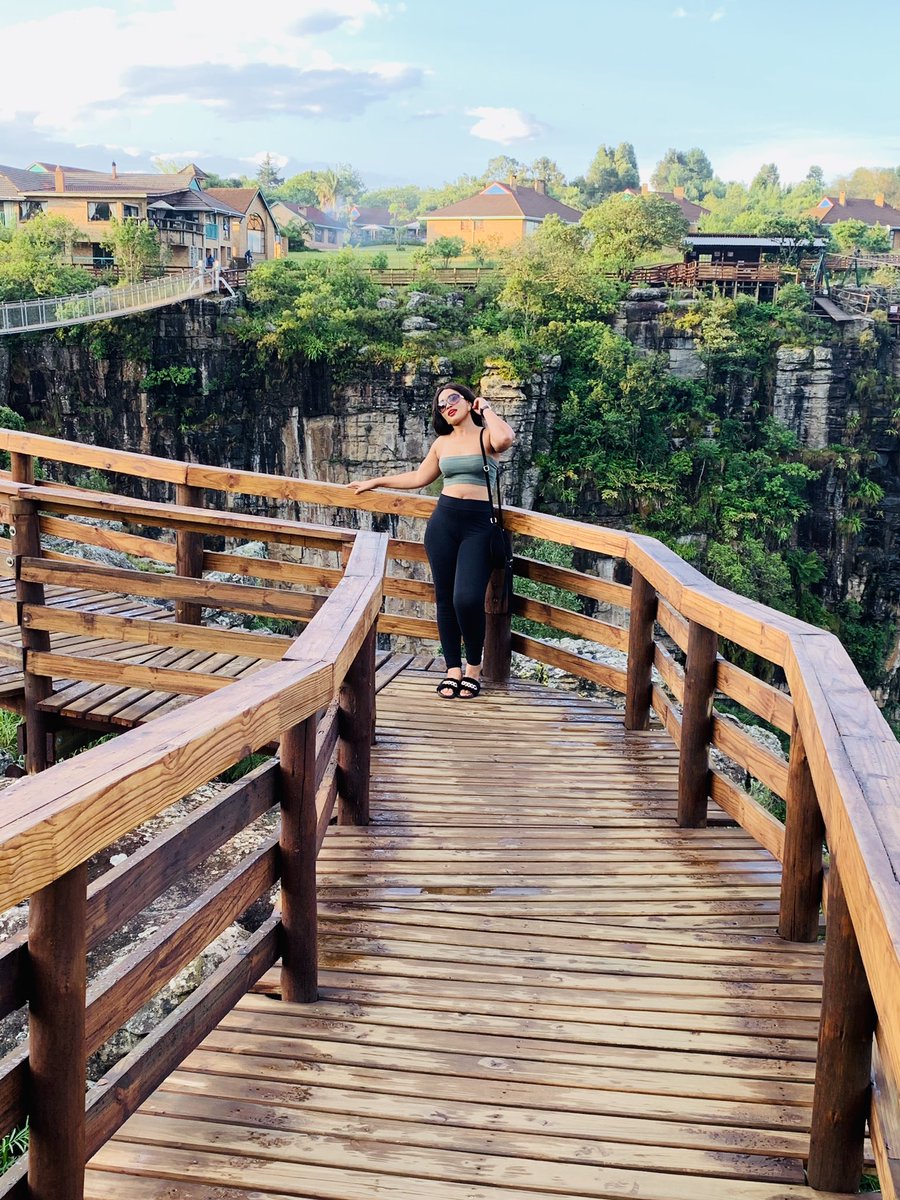 RealSwazigal's tweet photo. Last pictures of 2019😍 https://t.co/UVPQoJ2E6O