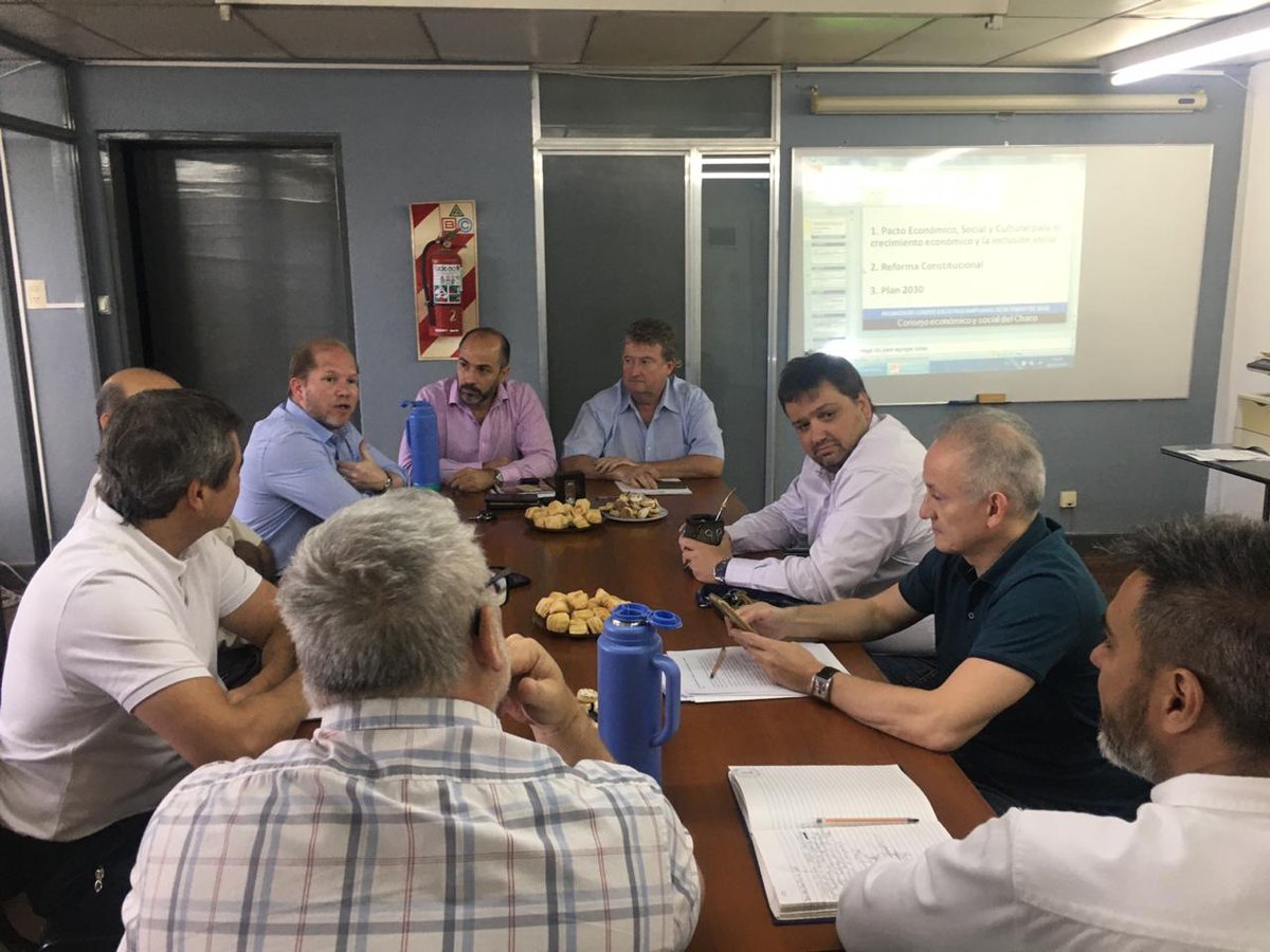 cjcovic's tweet photo. Pacto Económico, Social y Cultural para el crecimiento económico y la inclusión social, trabajo de equipo y en equipo, dinámica, solidez. @jmcapitanich @aeirigoyen @ConesChaco @j_basterra @juligperini @GermanOestmann https://t.co/cWnoENnpYB