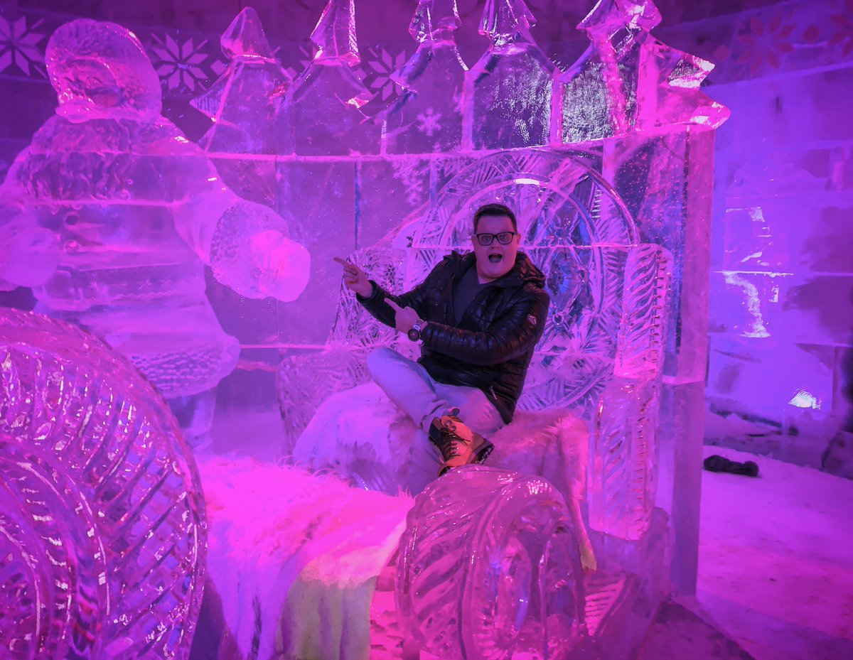 orjan_nilsen's tweet photo. Starting 2020 sitting on Santa’s sleigh is not a bad start! LOVE my hometown ❤️ How’s the first two days of the new decade treating you? #2020 #newyearnewpossibilities #kirkenes #snowhotel https://t.co/92p39GWgqm