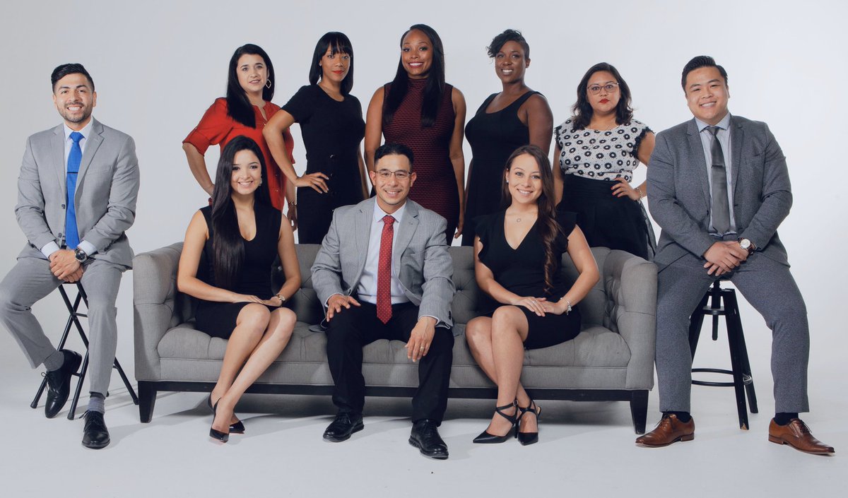 pizanarealtor's tweet photo. Happy New Year from your favorite team of realtors! ✨#HHRG #SOLD #realtors #Houston #KellerWilliams https://t.co/cgYEL6v7mG