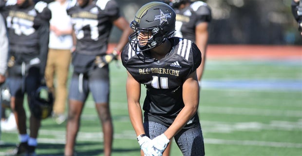 247Sports's tweet photo. North Carolina signee Josh Downs earned Alpha Dog honors Thursday.

Here’s who else impressed during @AABonNBC practices.

https://t.co/lmzXfsPYLb https://t.co/YNaA1pfFZW