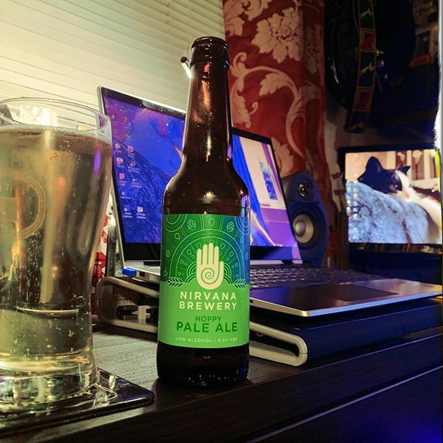 stevekelly11's tweet photo. Nice refreshing taste. Good to have a low alcoholic drink for a change #beerbods #nirvanabrewery #hoppypaleale #Hipstamatic #Yanaka #NekoChan https://t.co/5jTejp8L2N