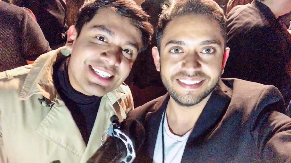 KikinSoberanes's tweet photo. Hace poco me preguntaron: ¿Qué fue lo que te motivó a hacer videos en YouTube y hablar tanto y tan apasionadamente sobre inclusión y aceptación? 

Sin duda @Ricardo_Peralta y @CesarTeo Creo que son lo mejor de YouTube y que su contenido le hace mucha falta a este mundo.

Los amo. https://t.co/UcYFdLbaKR