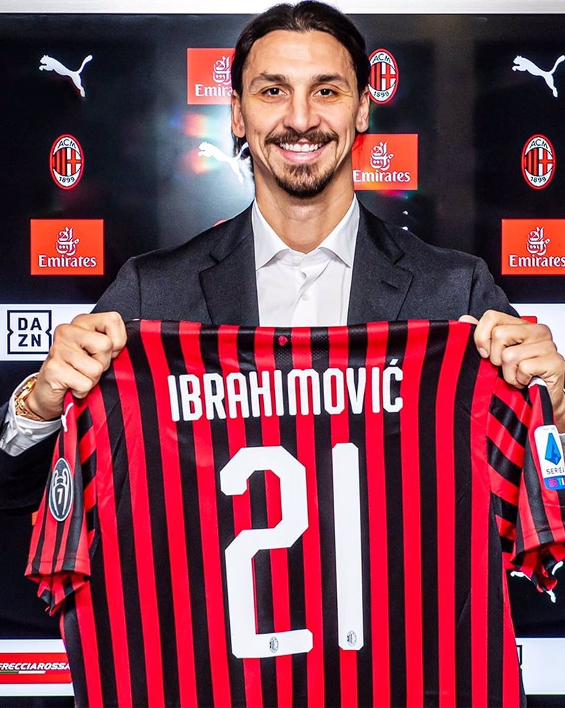 iamAzizFR's tweet photo. The Lion 🦁🖤❤️ #IZCOMING #zlatanibrahimovic @Ibra_official https://t.co/RxP0DkKovl