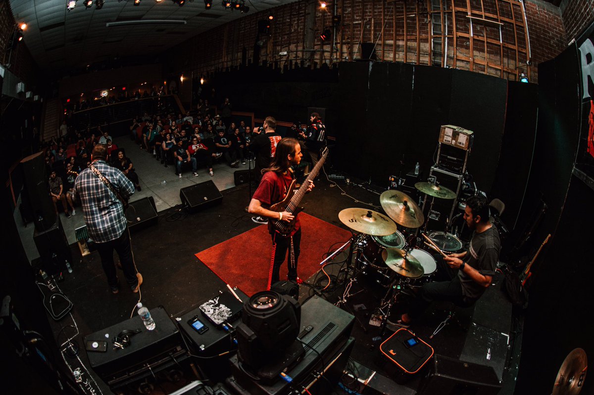 growing_tx's tweet photo. 12-28-19 Rialto Theater in Aransas Pass, TX. Thanks to @RHtx_Official for having us out.  📸: @LuxExposure https://t.co/pFWfuPPfyq