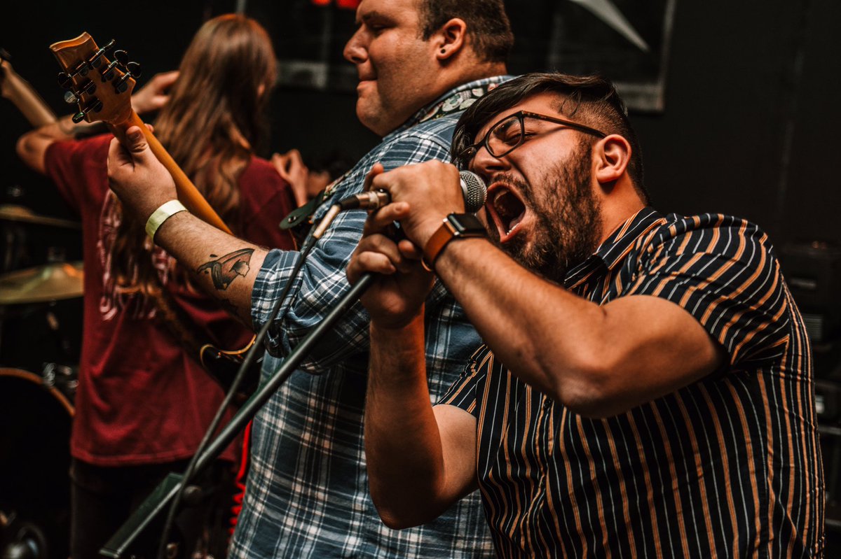 growing_tx's tweet photo. 12-28-19 Rialto Theater in Aransas Pass, TX. Thanks to @RHtx_Official for having us out.  📸: @LuxExposure https://t.co/pFWfuPPfyq