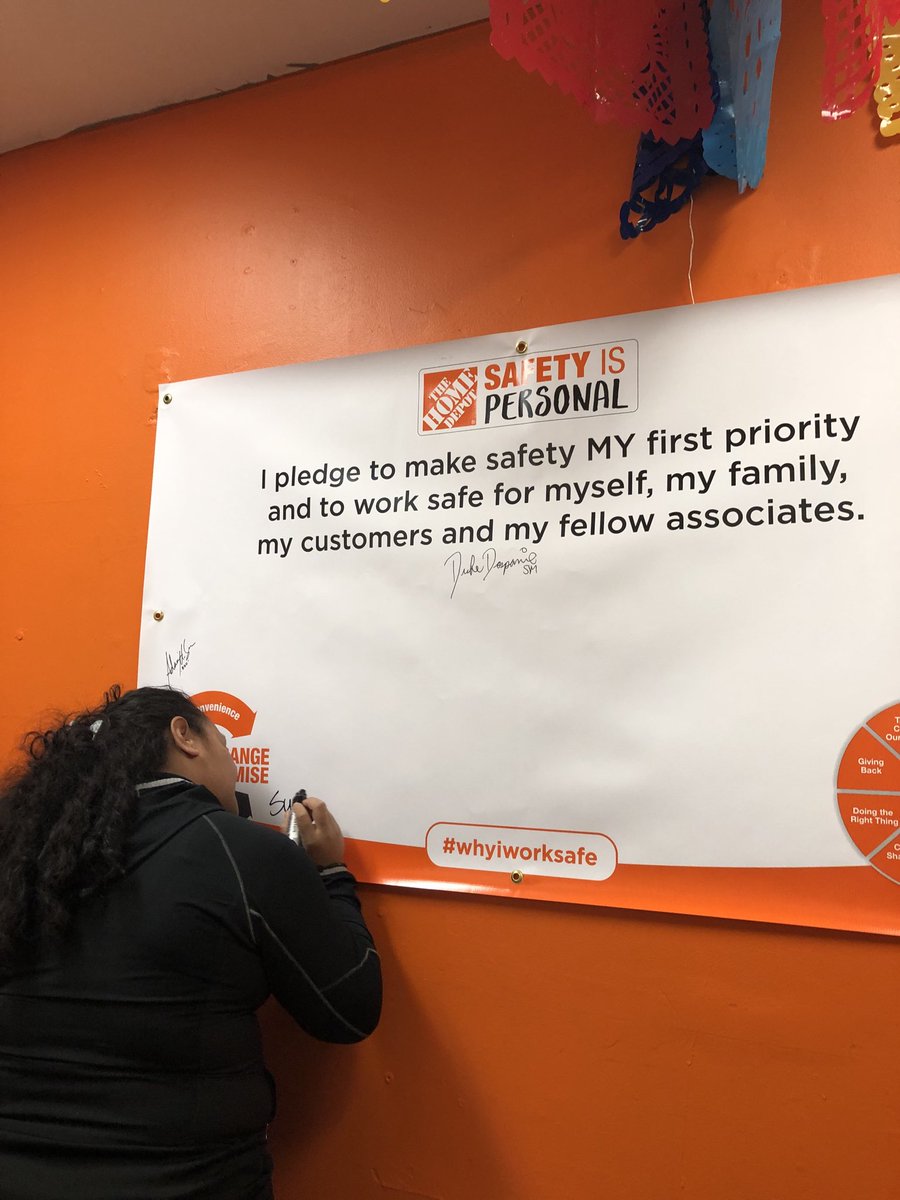 East Palo Alto making safety personal! #whyiworksafe