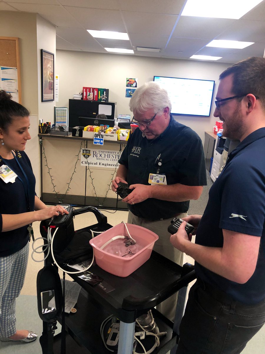 URMed_AHF's tweet photo. #vad day FUNday @UR_Med today. #vadcoordinators #Clinicalengineers learning how to utilize acoustic transmitters/receivers with #hm3. #roc #lvad https://t.co/1xqSIsaJCR
