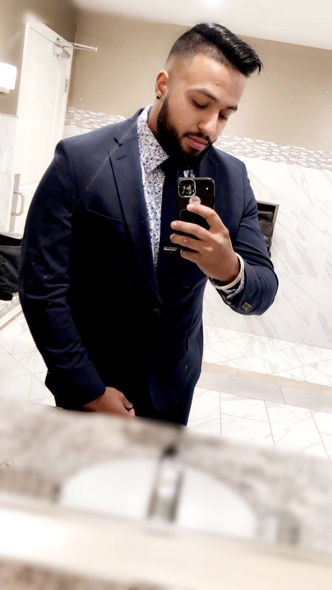 DJRAWNEXTLEVEL's tweet photo. Work uniform #DjRaw #NextLevelRoadshow #IGDEEJAYRAW1 https://t.co/Jx93xxphGj