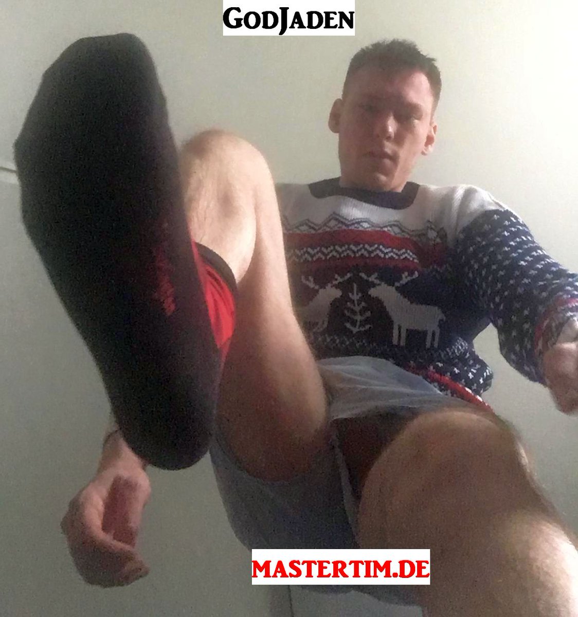 kingtim2012's tweet photo. With 523 votes you made the #germanmaster #godjaden Top 1 on #footkingspoll a trustfull #footking with hot #malefeet 6 years #footmaster on #mastertim he is the real #godofabs
#kingofabs #footkingspoll https://t.co/75MhtkarTi https://t.co/UJkMTEd4K7