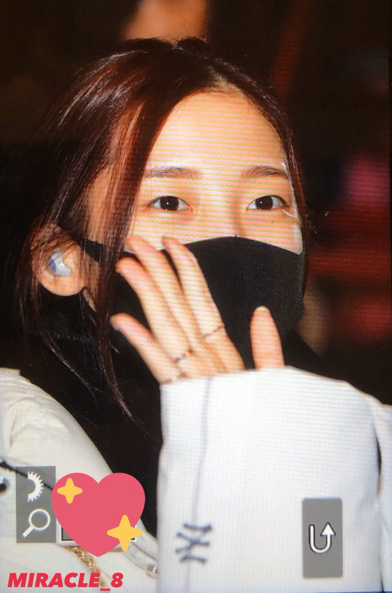 miracle__8's tweet photo. 200103 김포 출국 프리뷰
#OHMYGIRL #오마이걸 #아린 #Arin
(@WM_OHMYGIRL) https://t.co/xt3EVfWUfc
