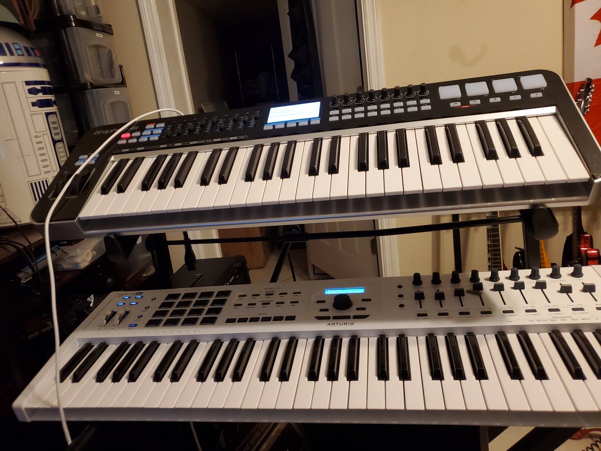 RokDrummer's tweet image. My samson graphite 49 is back in service the soldering station worked acreal treat replacing the USB B jack #IFrickinDidIt #ICanSolder @rwyjunior @mo_wham