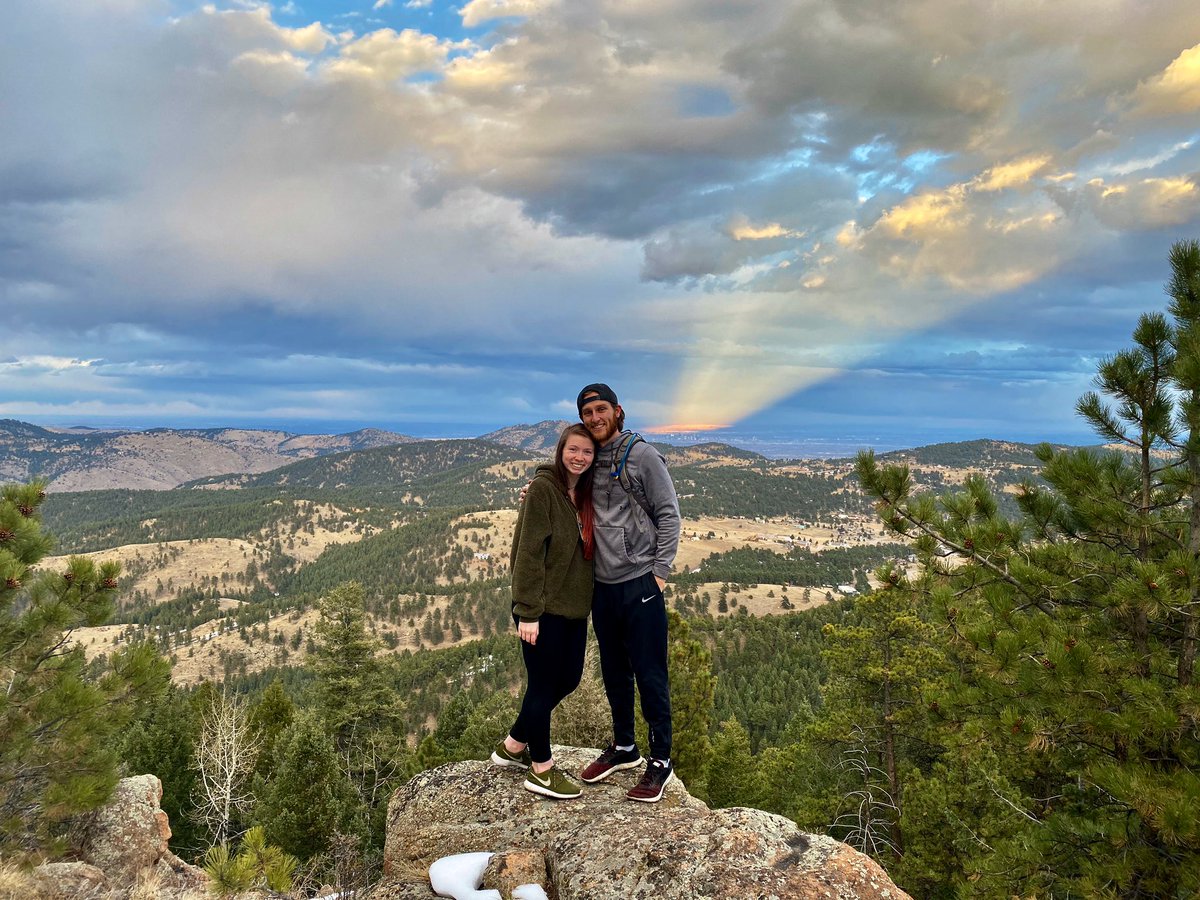 baileeboo8's tweet photo. What a crazy year 2019 has been... I’ve graduated from the best kept secret in Texas, visited St. Kitts, moved to Colorado with my best friend and handsome man of mine, and learned to ski. Can’t wait to see what 2020 has in store🤍 https://t.co/lFcyzPJY7G