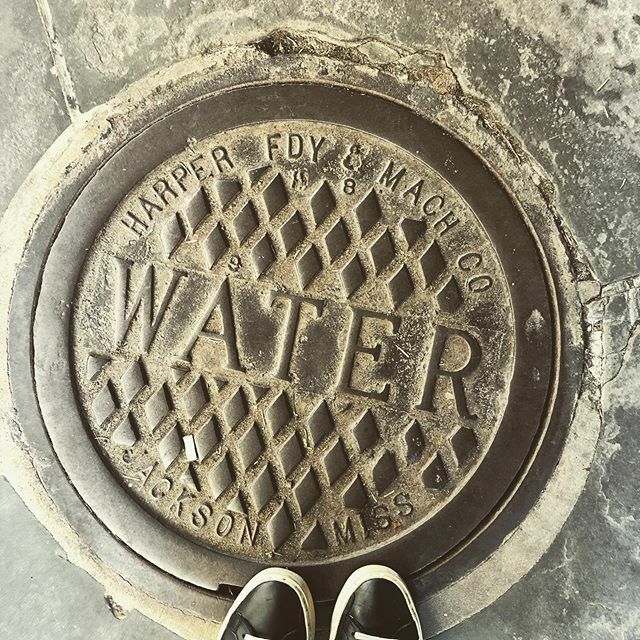 SF_Living's tweet photo. Manhole Obsession on Royal Street #lookdown https://t.co/djyMXkysbl https://t.co/A2yLCGkY7C